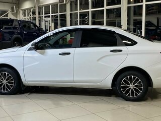 2024 Lada (ВАЗ) Vesta I Рестайлинг (NG), белый, 1218000 рублей, вид 4