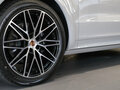 2026 Porsche Cayenne Coupé III Рестайлинг, серый, 20800000 рублей - вид 8