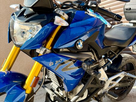2018 BMW G 310 R, синий, 370000 рублей, вид 2