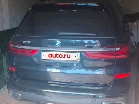 2021 BMW X7 40i I (G07), чёрный, 9280000 рублей, вид 4
