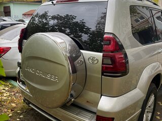 2003 Toyota Land Cruiser Prado 120 Series, серебристый, 1950000 рублей, вид 3
