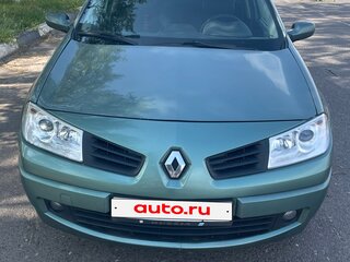 2007 Renault Megane II Рестайлинг, зелёный, 450000 рублей, вид 1