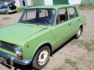 1980 Lada (ВАЗ) 2101, зелёный, 80000 рублей, вид 1