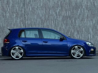 2012 Volkswagen Golf R VI, синий, 1720000 рублей, вид 4