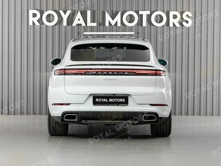 2025 Porsche Cayenne Coupé III Рестайлинг, белый, 16200000 рублей, вид 4