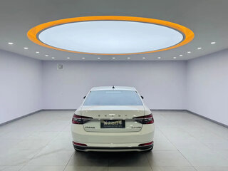 2023 Skoda Superb III Рестайлинг, белый, 1949500 рублей, вид 5