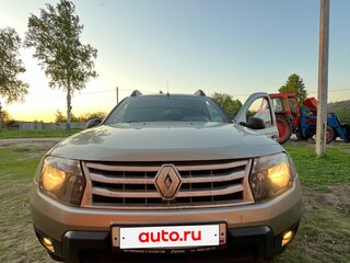 2014 Renault Duster I, бежевый, 700000 рублей, вид 1