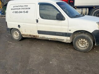 2011 Citroen Berlingo I Рестайлинг, белый, 130000 рублей, вид 2