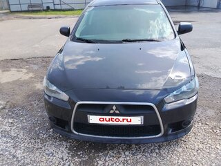 2013 Mitsubishi Lancer X Рестайлинг, чёрный, 700000 рублей, вид 1