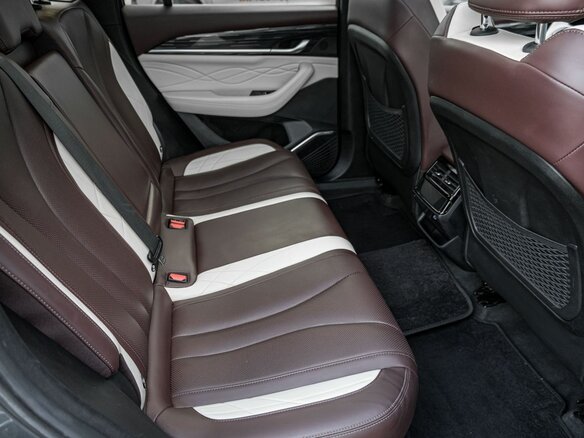 2024 Geely Monjaro (Xingyue L) I, серый, 2973400 рублей - вид 7