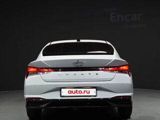 2022 Hyundai Avante VII, белый, 1299999 рублей, вид 4
