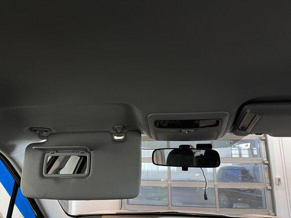 2015 Subaru Forester IV Рестайлинг, белый, 1425000 рублей - вид 34