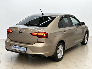 2021 Volkswagen Polo VI, коричневый, 1640000 рублей, вид 4