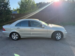2006 Mercedes-Benz C-Класс 180 II (W203) Рестайлинг, бежевый, 600000 рублей, вид 4