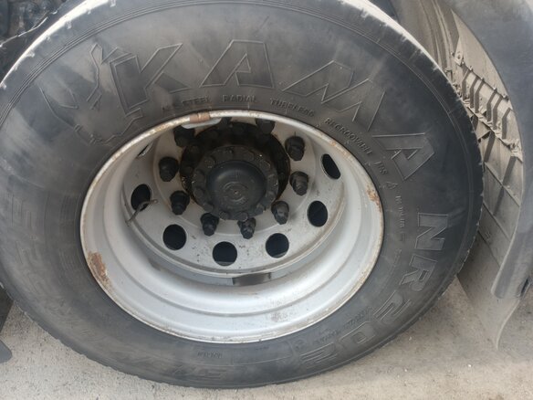 2008 Iveco Stralis, красный, 2300000 рублей - вид 2