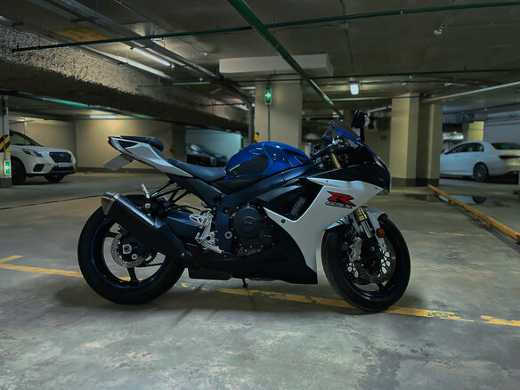 2011 Suzuki GSX-R 750, синий, 850000 рублей - вид 1