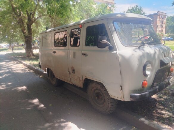 1997 УАЗ 3909, серый, 400000 рублей - вид 6