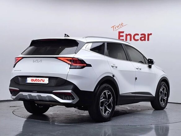 2023 Kia Sportage V, белый, 2900000 рублей - вид 1