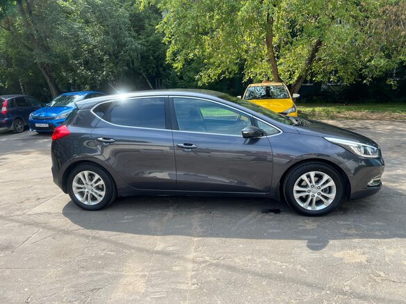 2013 Kia Ceed II, серый - вид 2