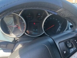 2012 Chevrolet Cruze I, белый, 650000 рублей, вид 3