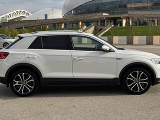 2022 Volkswagen T-Roc I Рестайлинг, белый, 1740000 рублей, вид 5
