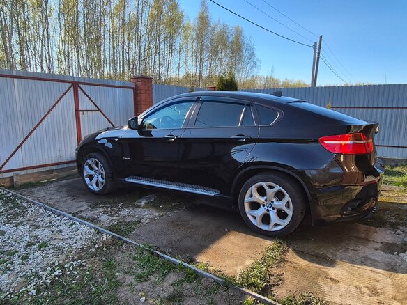 2011 BMW X6 35i 8-speed I (E71), чёрный, 1590000 рублей - вид 11