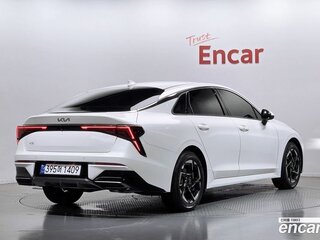 2026 Kia K5 LPi III Рестайлинг, белый, 2770000 рублей, вид 3