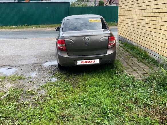 2017 Lada (ВАЗ) Granta I, коричневый, 400000 рублей - вид 1