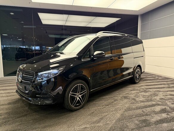 2024 Mercedes-Benz V-Класс Extra Long 300 d экстра длинный III (W447) Рестайлинг 2, чёрный, 16200000 рублей