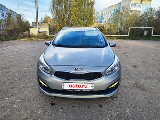 2016 Kia Ceed II Рестайлинг, серебристый, 1360000 рублей, вид 2