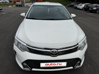 2017 Toyota Camry VII (XV50) Рестайлинг, белый, 2100000 рублей, вид 1