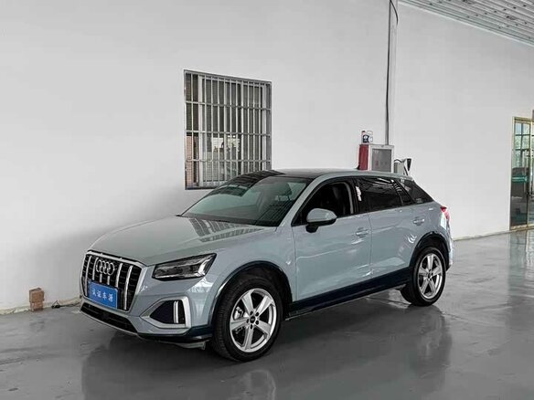 2022 Audi Q2 L 35 TFSI I Рестайлинг, серый, 1750000 рублей