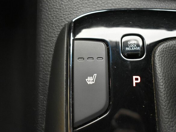 2017 Kia Cerato III Рестайлинг (Classic), чёрный, 967000 рублей - вид 26