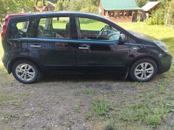 2010 Nissan Note I Рестайлинг, чёрный, 585000 рублей - вид 3