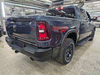 2025 Ram 1500 Crew Cab V Рестайлинг, синий, 10390000 рублей, вид 3