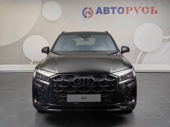 2024 Audi Q7 50 TDI II (4M) Рестайлинг 2, чёрный - вид 1