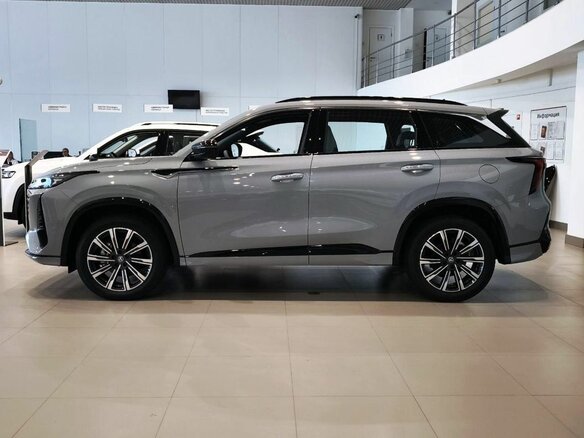 2024 Changan CS75 Plus III, серый, 4029900 рублей - вид 3