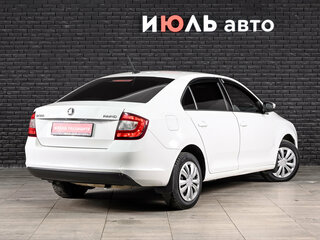 2018 Skoda Rapid I Рестайлинг, белый, 1150000 рублей, вид 4
