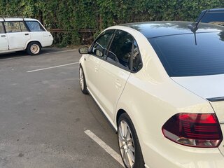 2018 Volkswagen Polo V Рестайлинг, белый, 1550000 рублей, вид 5