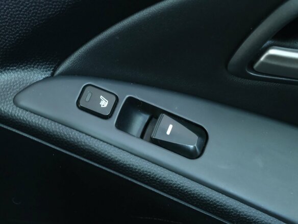 2010 Hyundai ix35 I, серый - вид 17