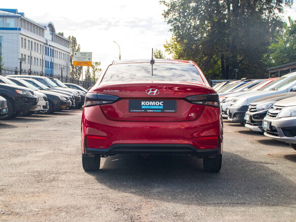 2018 Hyundai Solaris II, красный - вид 5