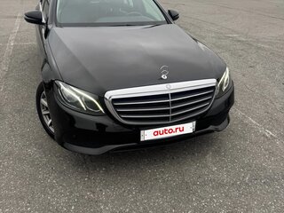 2016 Mercedes-Benz E-Класс 200 V (W213, S213, C238), чёрный, 2175000 рублей, вид 3