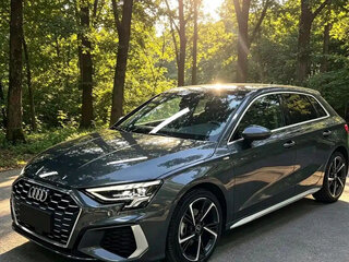 2023 Audi A3 Sportback 35 TFSI IV (8Y), серый, 2040000 рублей, вид 1