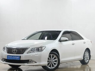 2012 Toyota Camry VII (XV50), белый, 1669000 рублей, вид 3