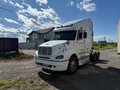2001 Freightliner Columbia, белый, 1400000 рублей - вид 2