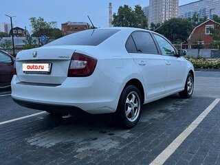 2017 Skoda Rapid I, белый, 680000 рублей, вид 4