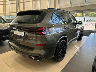 2026 BMW X5 40i IV (G05/G18) Рестайлинг, серый, 15800000 рублей, вид 4