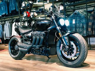 Triumph Rocket 3