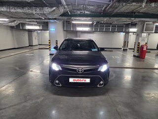 2017 Toyota Camry VII (XV50) Рестайлинг, чёрный, 1950000 рублей, вид 1