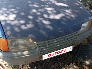 1987 Opel Kadett E, синий, 50000 рублей, вид 1